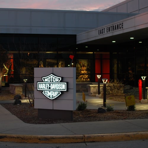 Harley-nighttime