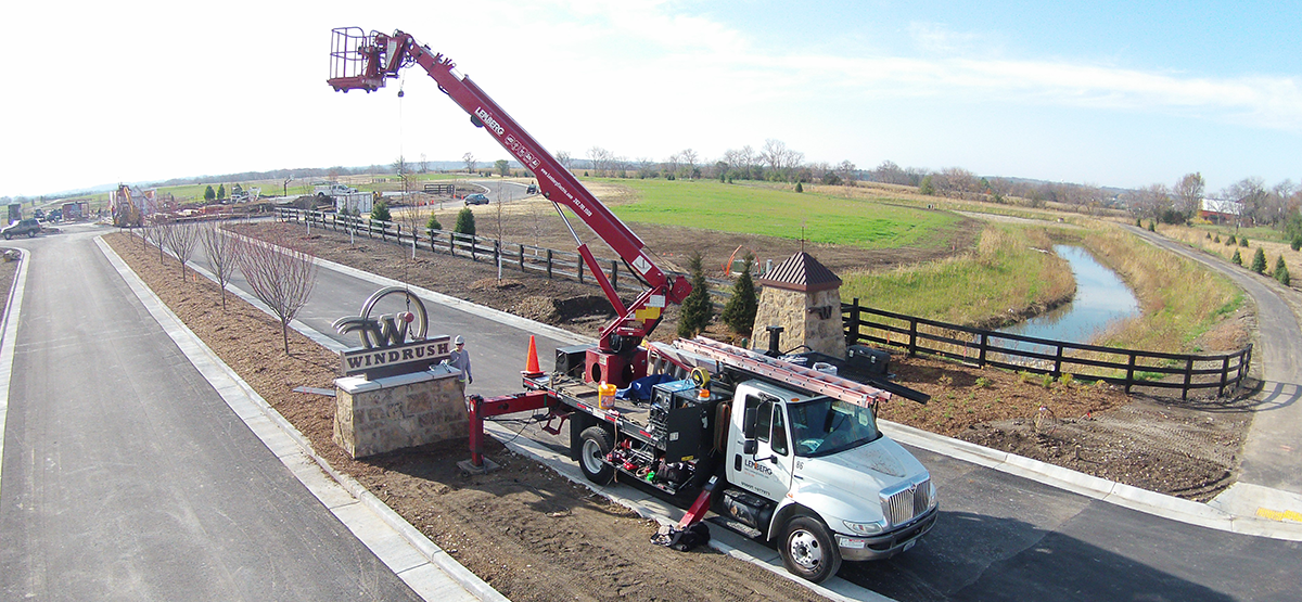 windrush sign construction